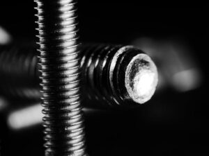 Beroemdheden Selectie van verschillende lange draadeinden in verschillende diameters en materialen voor bouw en installatietechniek toepas